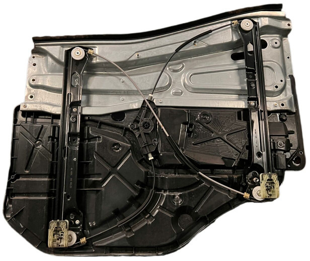 MAN - Logu pacēlājs: foto 2 MAN - Logu pacēlājs: foto 2