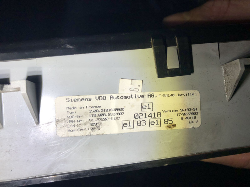 MAN TGA - Mērinstrumentu panelis: foto 3 MAN TGA - Mērinstrumentu panelis: foto 3