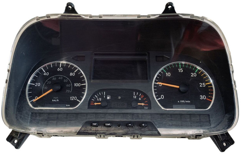 Mercedes-Benz 816 - Mērinstrumentu panelis: foto 1 Mercedes-Benz 816 - Mērinstrumentu panelis: foto 1