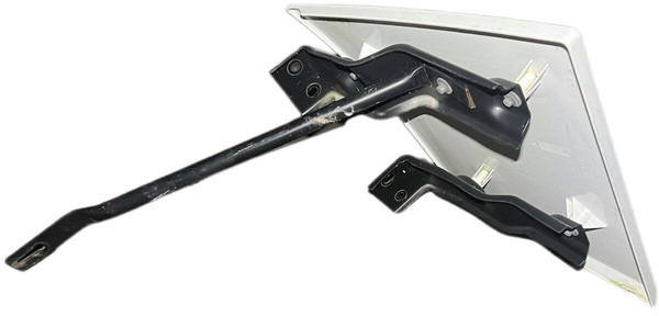 Renault - Aerodinamika/ Spoileris: foto 2 Renault - Aerodinamika/ Spoileris: foto 2