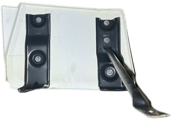 Renault - Aerodinamika/ Spoileris: foto 2 Renault - Aerodinamika/ Spoileris: foto 2