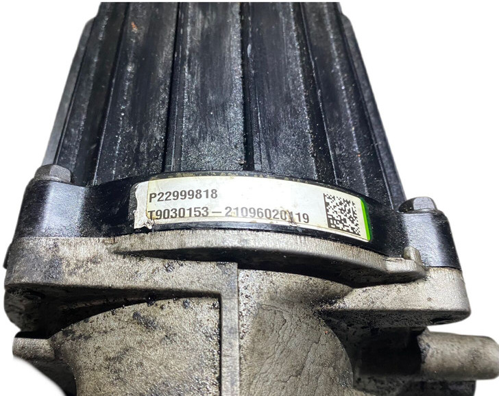 Renault - Eļļas filtrs: foto 4 Renault - Eļļas filtrs: foto 4