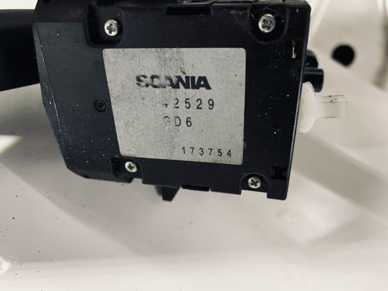 Scania 124 - Relejs: foto 2 Scania 124 - Relejs: foto 2