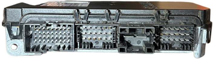 Scania CUV2 - Elektroniskais vadības bloks (ECU): foto 3 Scania CUV2 - Elektroniskais vadības bloks (ECU): foto 3