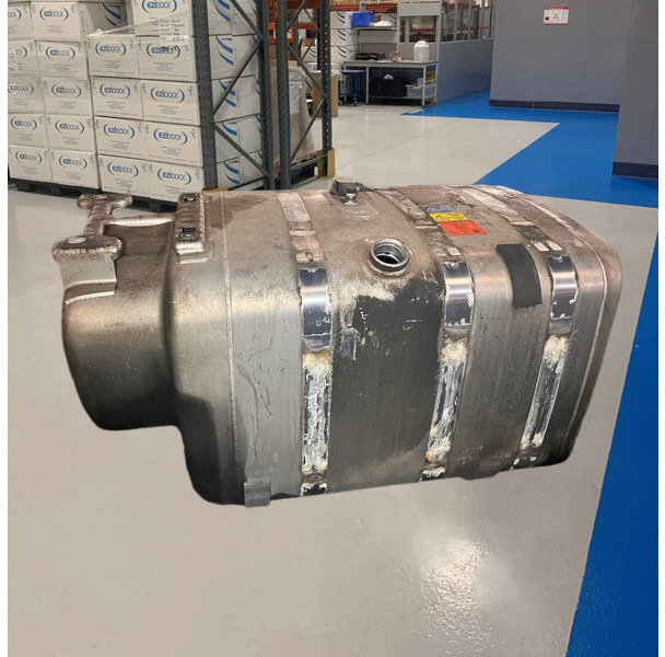 Scania  - Degvielas tvertne: foto 2 Scania  - Degvielas tvertne: foto 2