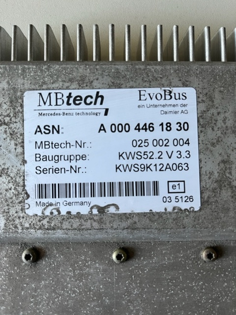 MERCEDES-BENZ KWS A0004461830 - Elektroniskais vadības bloks (ECU) - Pilsētas autobuss: foto 1 MERCEDES-BENZ KWS A0004461830 - Elektroniskais vadības bloks (ECU) - Pilsētas autobuss: foto 1