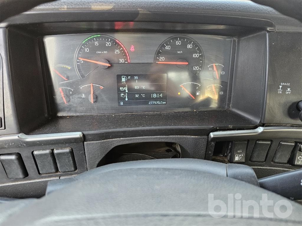 2005 Volvo FM/FH-6X2R FM9, FM12, FH12 - Kravas automašīna pašizgāzējs, Kravas auto ar manipulatoru: foto 5 2005 Volvo FM/FH-6X2R FM9, FM12, FH12 - Kravas automašīna pašizgāzējs, Kravas auto ar manipulatoru: foto 5