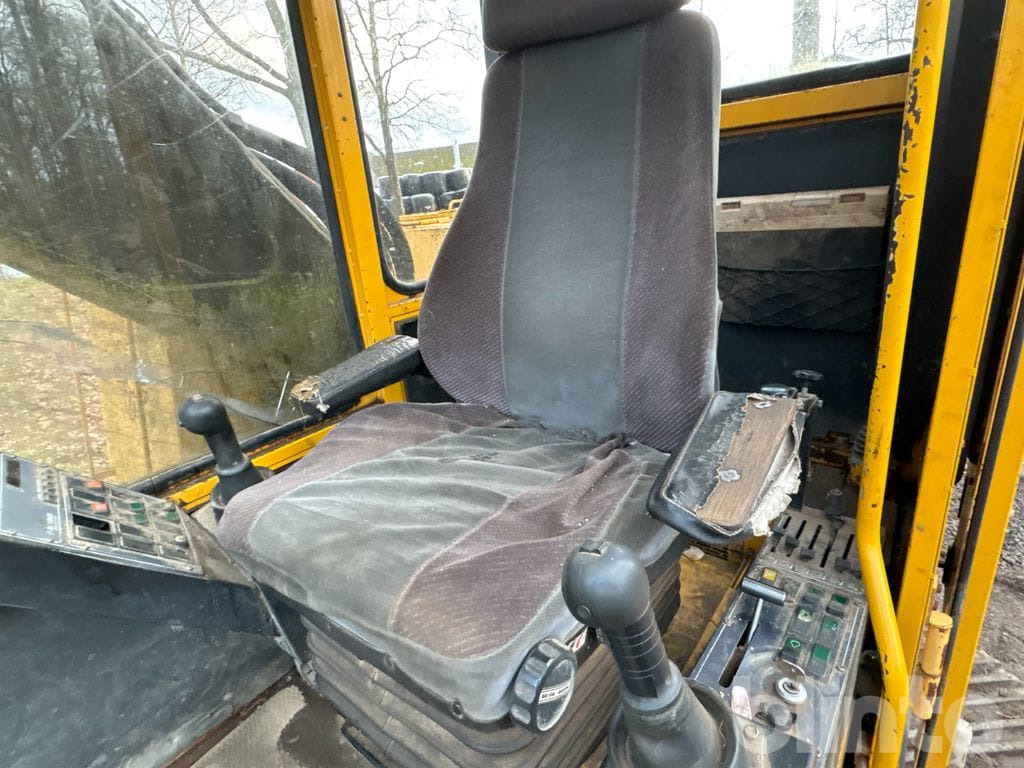 Kāpurķēžu ekskavators Åkerman H10B HD: foto 42 Kāpurķēžu ekskavators Åkerman H10B HD: foto 42