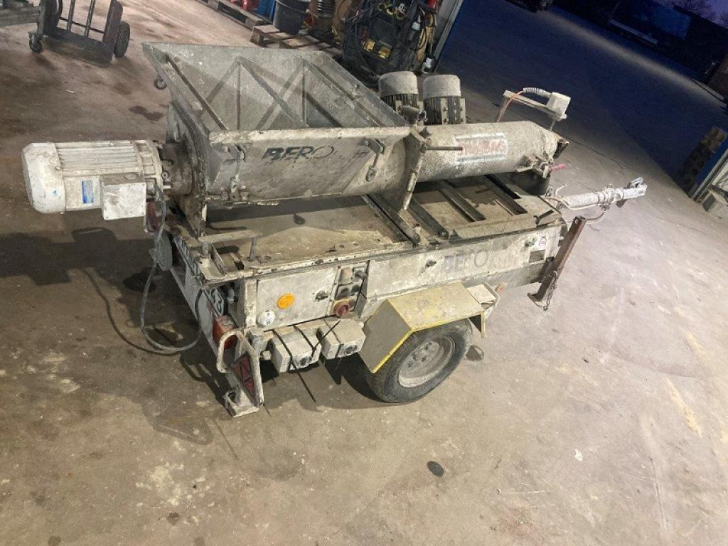 BERÖ PD100S (2001) - Stacionārais betona sūknis: foto 2 BERÖ PD100S (2001) - Stacionārais betona sūknis: foto 2