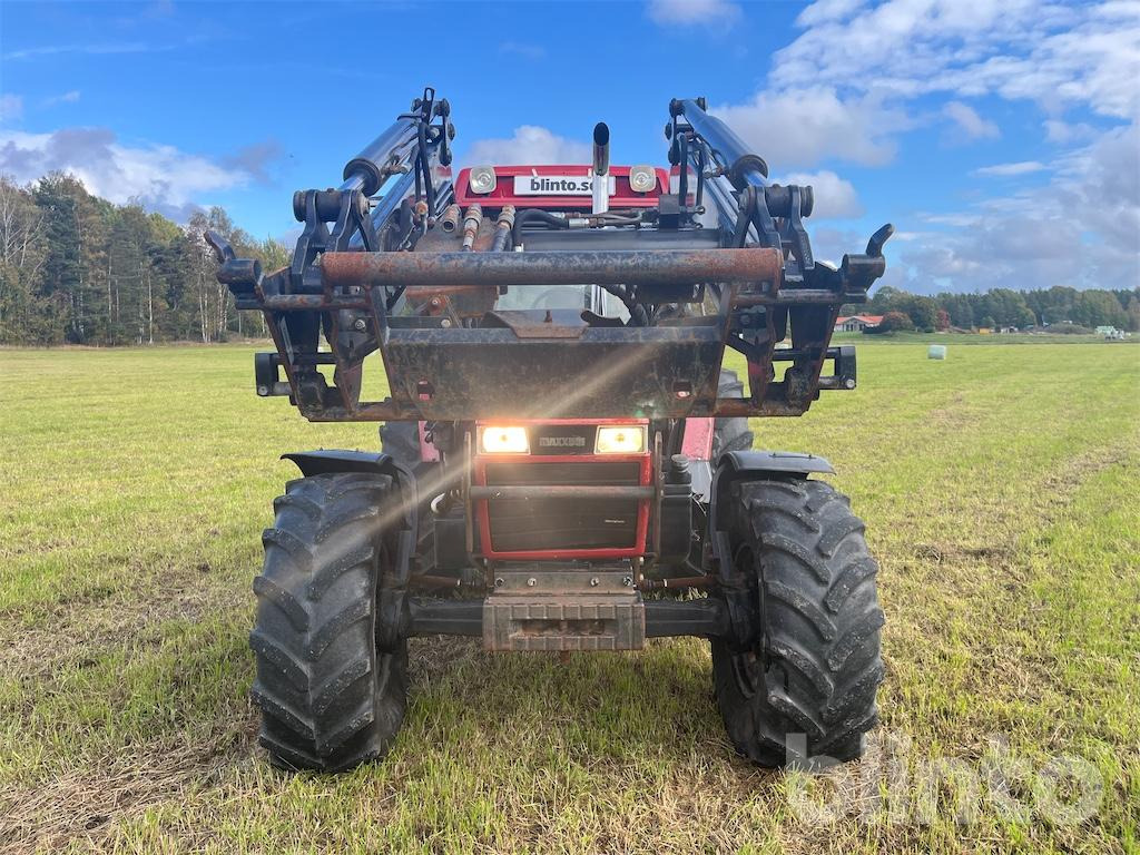CASE IH 5120 4WD MAXXUM - Traktors: foto 2 CASE IH 5120 4WD MAXXUM - Traktors: foto 2