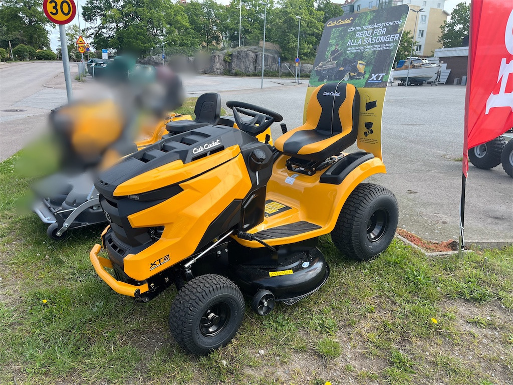 Cub Cadet XT2 PS107 - Zāles pļāvējs: foto 1 Cub Cadet XT2 PS107 - Zāles pļāvējs: foto 1