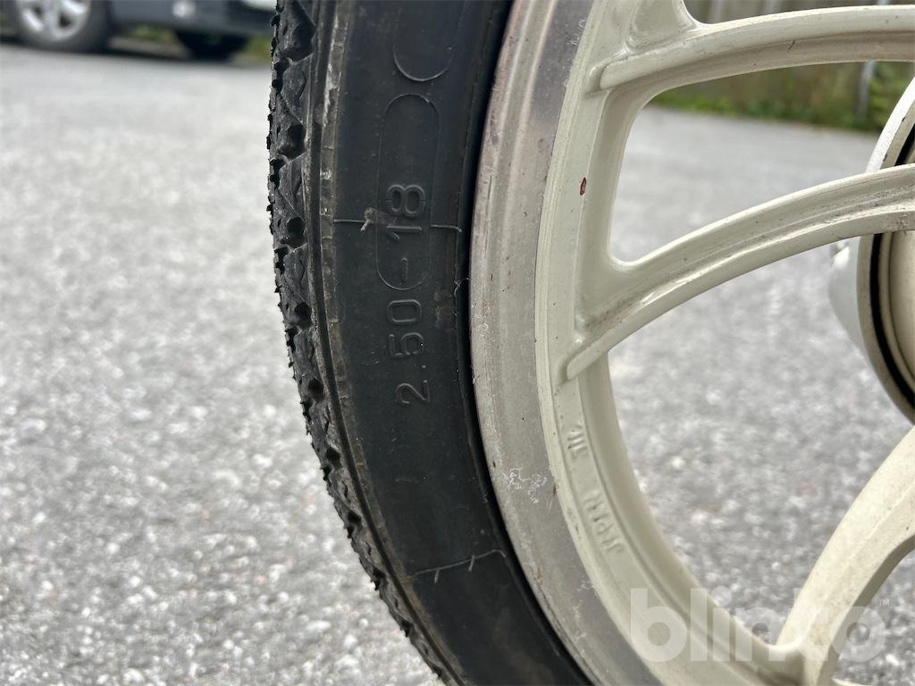 Motocikls Custom: foto 41