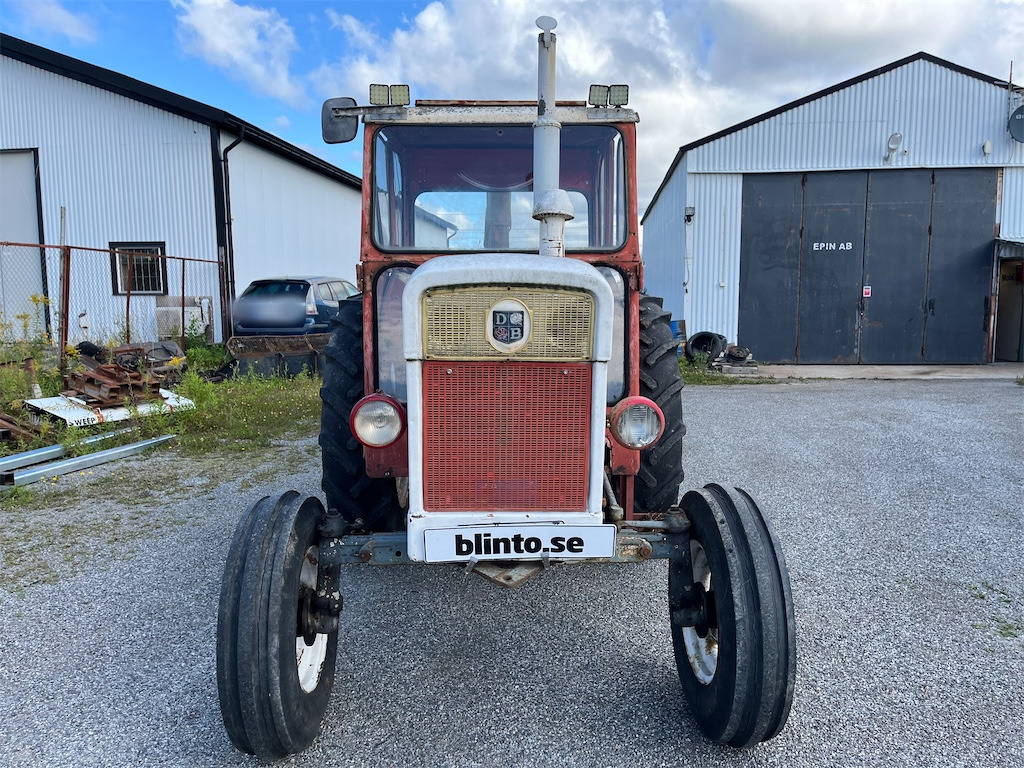 DAVID BROWN 990 med kran, kärra - Traktors: foto 2 DAVID BROWN 990 med kran, kärra - Traktors: foto 2