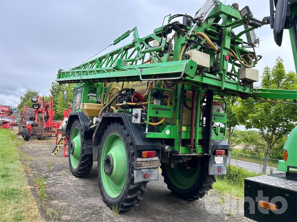 Dammann Trac 4036 auf Unimog U 2100 Geräteträger - Pašgājējmiglotājs: foto 4 Dammann Trac 4036 auf Unimog U 2100 Geräteträger - Pašgājējmiglotājs: foto 4