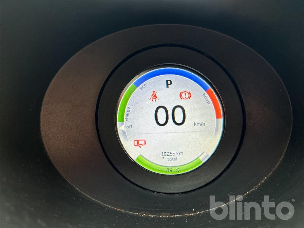 EVUM Motors GmbH B16 Batterie Neu (2018) - Automašīna ar kravas platformu, Elektriskā komunālā automašīna: foto 5 EVUM Motors GmbH B16 Batterie Neu (2018) - Automašīna ar kravas platformu, Elektriskā komunālā automašīna: foto 5