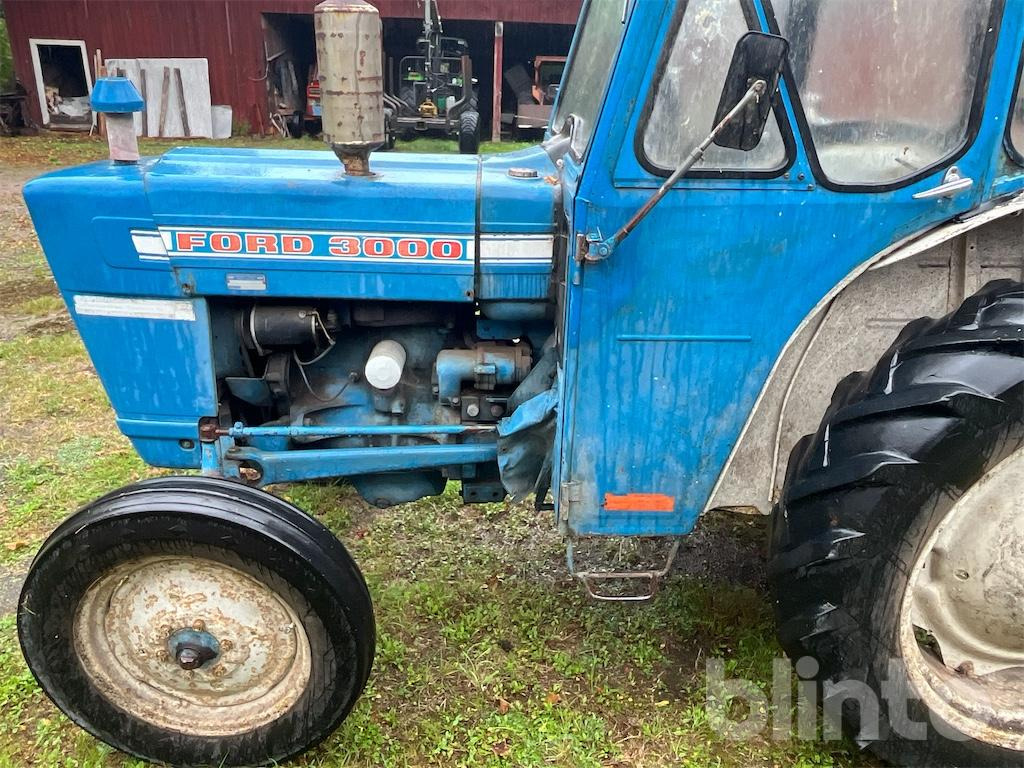 Traktors FORD 3000: foto 19