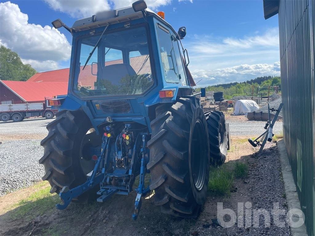 FORD 6610 4WD - Traktors: foto 4 FORD 6610 4WD - Traktors: foto 4