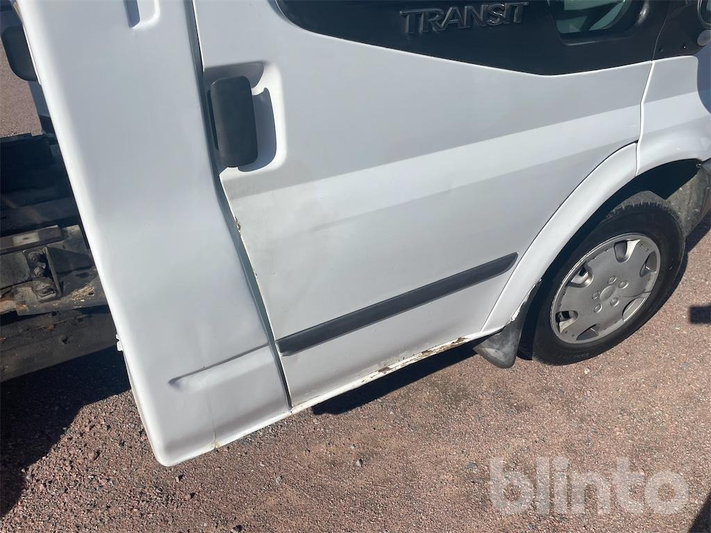 Komercauto pašizgāzējs FORD TRANSIT FME6: foto 23