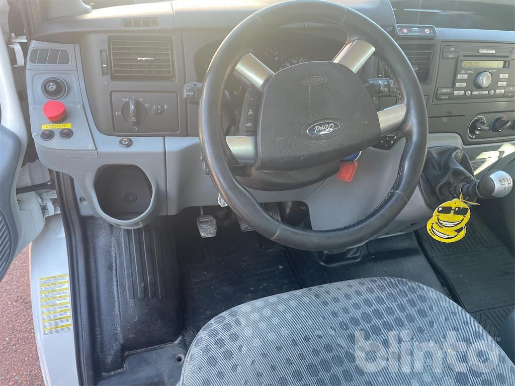 Komercauto pašizgāzējs FORD TRANSIT FME6: foto 29
