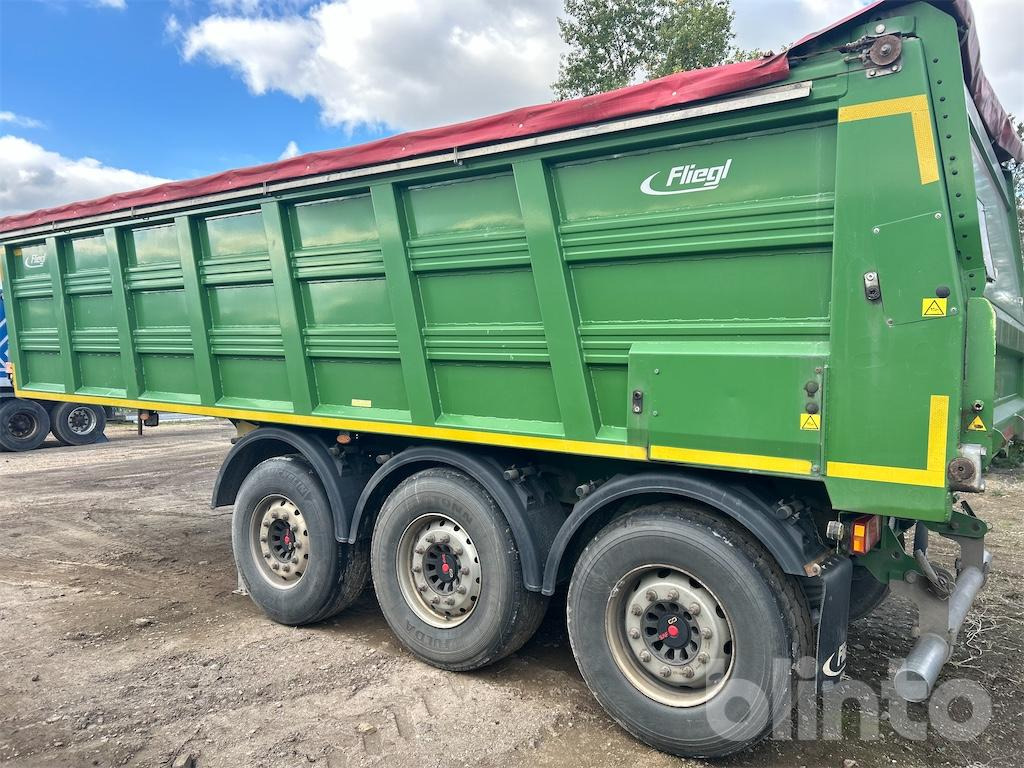 Fliegl 3 Acher Abschiebewagen/Auflieger - Lauksaimniecības piekabe: foto 3 Fliegl 3 Acher Abschiebewagen/Auflieger - Lauksaimniecības piekabe: foto 3