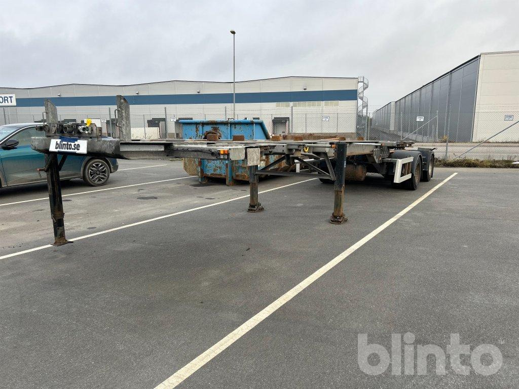 HFR SX20 - Puspiekabe noņemamā virsbūve/ Konteineru vedējs: foto 1 HFR SX20 - Puspiekabe noņemamā virsbūve/ Konteineru vedējs: foto 1