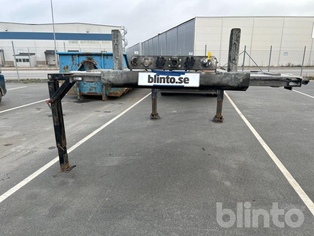 HFR SX20 - Puspiekabe noņemamā virsbūve/ Konteineru vedējs: foto 4 HFR SX20 - Puspiekabe noņemamā virsbūve/ Konteineru vedējs: foto 4