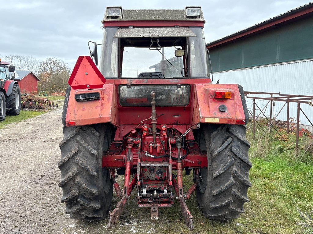 INTERNATIONAL 844 AXL - Traktors: foto 4 INTERNATIONAL 844 AXL - Traktors: foto 4