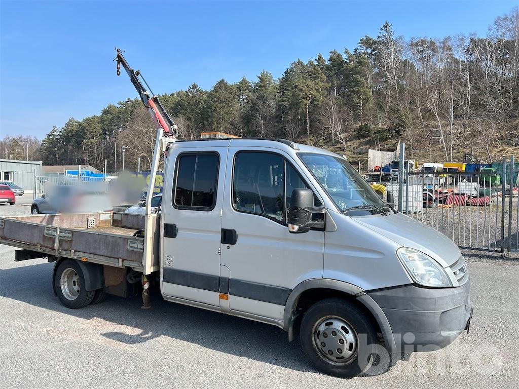 Iveco Daily 3.0HP - Automašīna ar kravas platformu, Kravas-pasažieru furgons: foto 5 Iveco Daily 3.0HP - Automašīna ar kravas platformu, Kravas-pasažieru furgons: foto 5