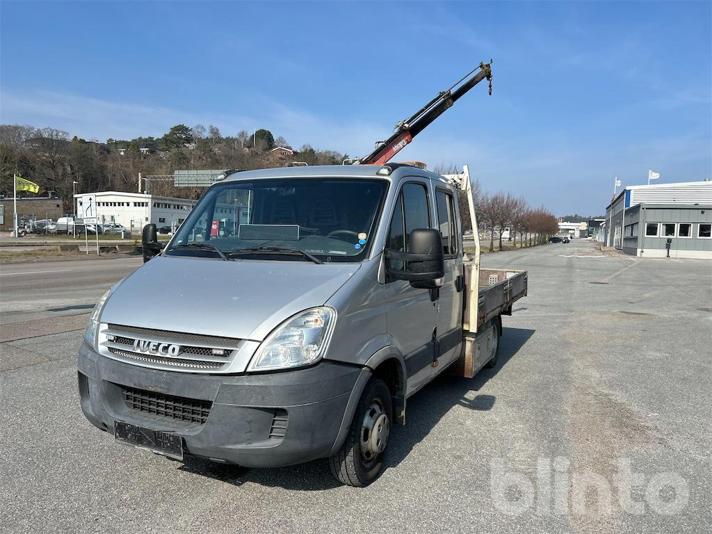 Iveco Daily 3.0HP - Automašīna ar kravas platformu, Kravas-pasažieru furgons: foto 2 Iveco Daily 3.0HP - Automašīna ar kravas platformu, Kravas-pasažieru furgons: foto 2