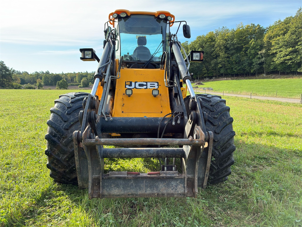 JCB 426 AGRI - Riteņu iekrāvējs: foto 2 JCB 426 AGRI - Riteņu iekrāvējs: foto 2