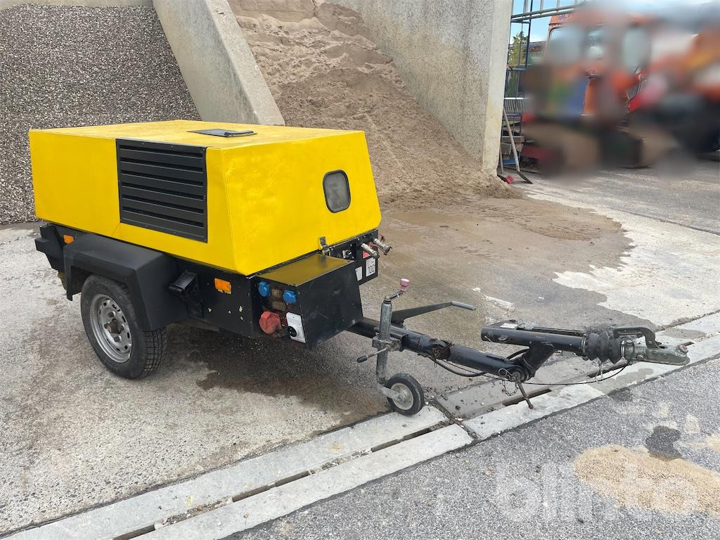 Kaeser M32 G (1993) - Gaisa kompresors: foto 1 Kaeser M32 G (1993) - Gaisa kompresors: foto 1