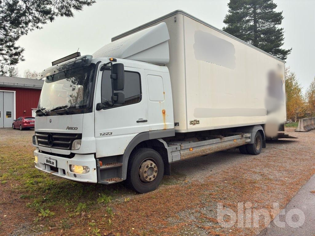 MERCEDES-BENZ 1223 L4X2 - Kravas automašīna: foto 1 MERCEDES-BENZ 1223 L4X2 - Kravas automašīna: foto 1