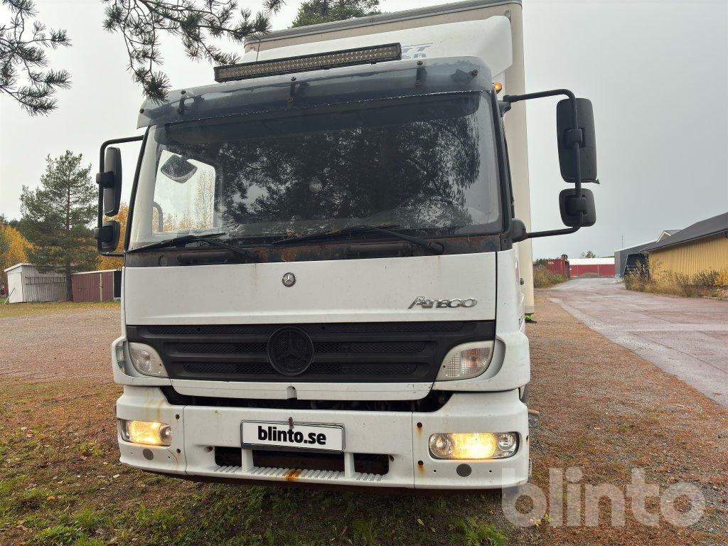 MERCEDES-BENZ 1223 L4X2 - Kravas automašīna: foto 2 MERCEDES-BENZ 1223 L4X2 - Kravas automašīna: foto 2