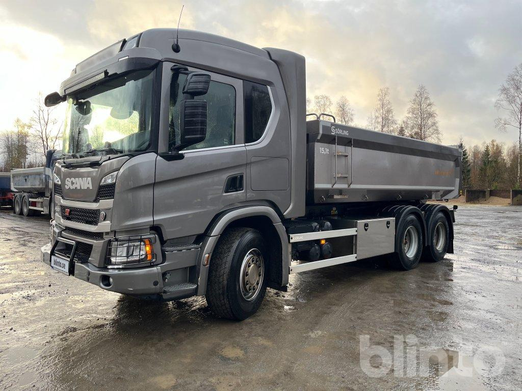 SCANIA P500B6X4HB - Kravas automašīna: foto 1 SCANIA P500B6X4HB - Kravas automašīna: foto 1