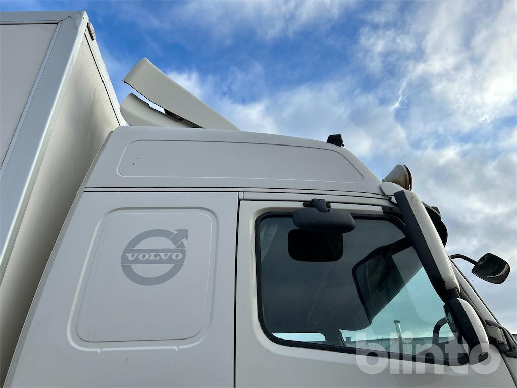 Kravas automašīna VOLVO FM-340 4X2: foto 25