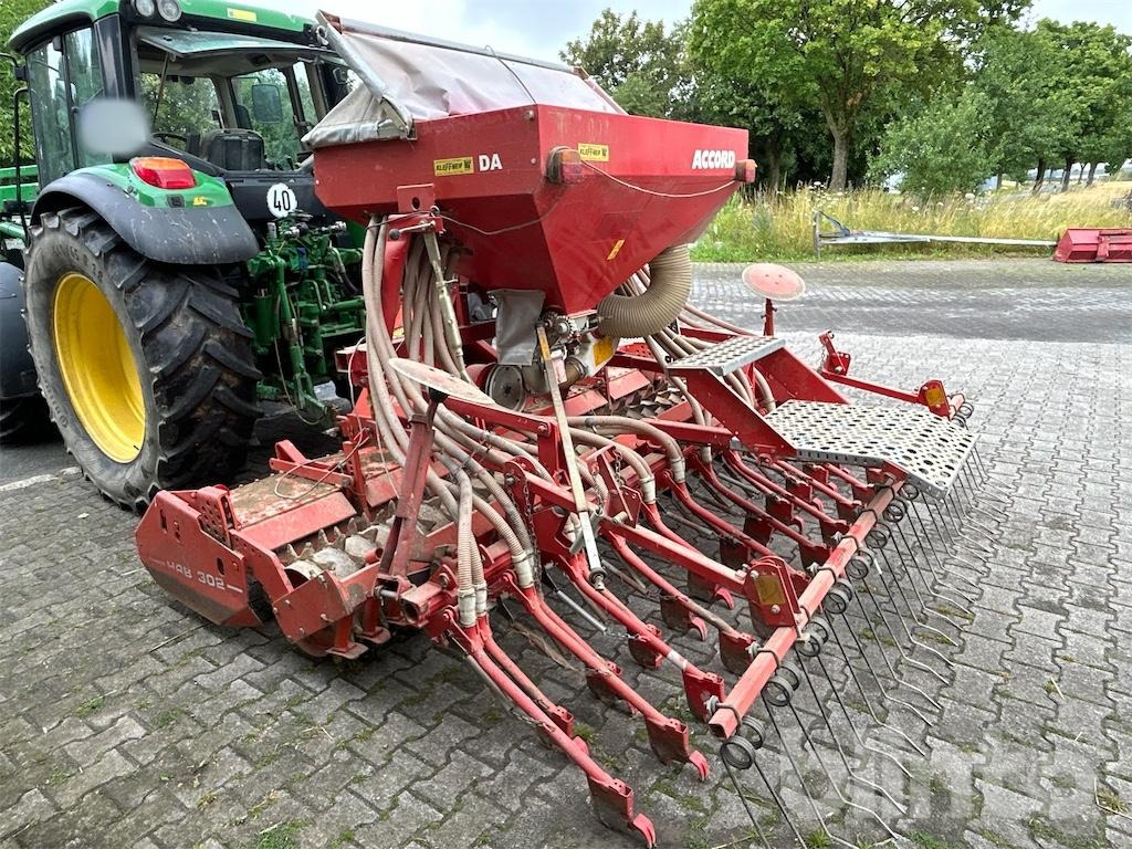 Kreiselegge Kuhn und Drillmaschine Kverneland Accord DA - Sējmašīna: foto 2 Kreiselegge Kuhn und Drillmaschine Kverneland Accord DA - Sējmašīna: foto 2