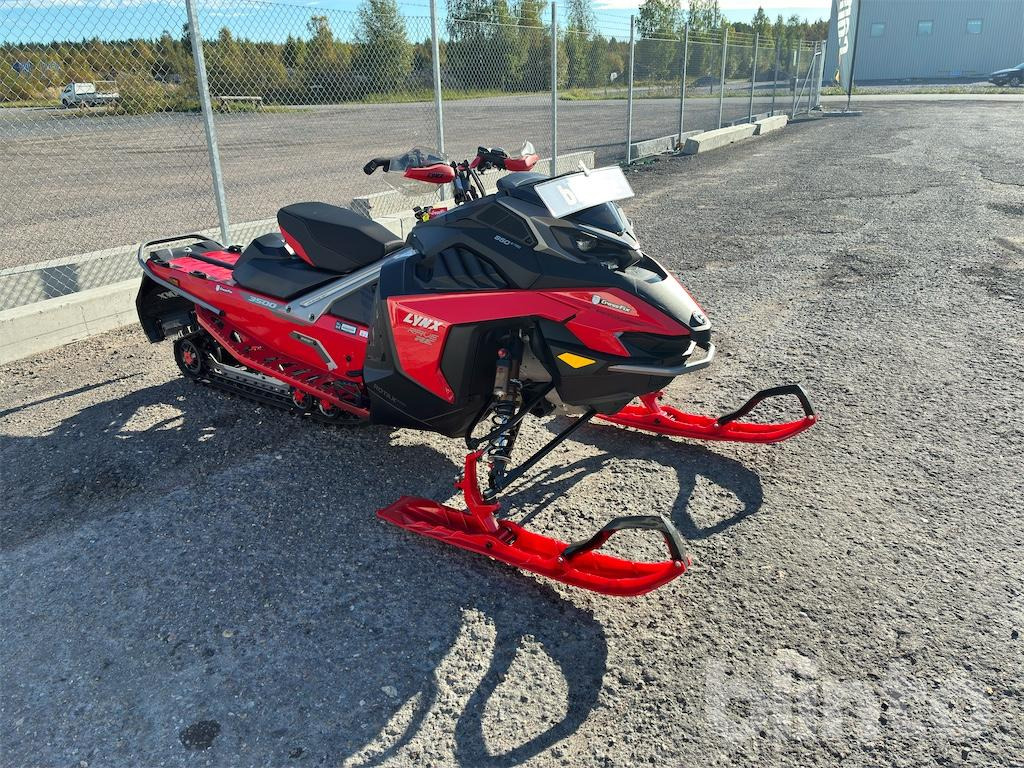 LYNX Rave 850 RE - Kvadricikls: foto 3 LYNX Rave 850 RE - Kvadricikls: foto 3