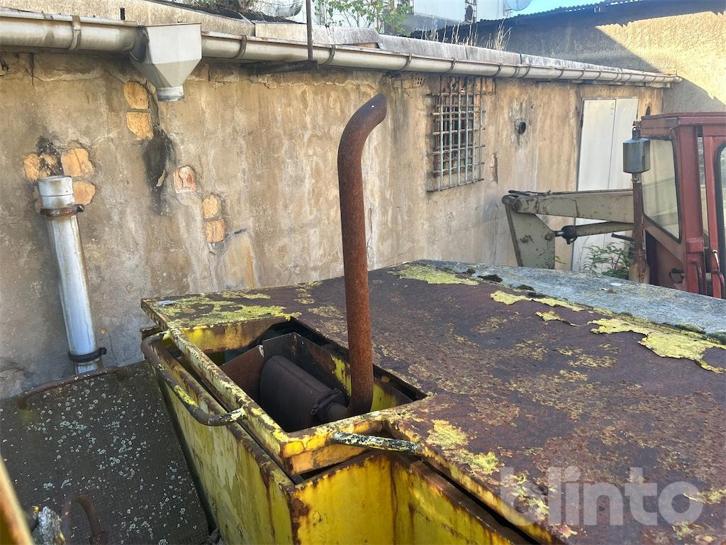 Riteņu ekskavators Liebherr A901: foto 39