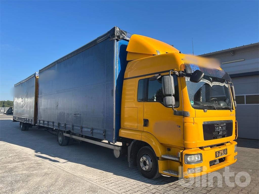 MAN TGL 8.220 (2011) - Kravas automašīna ar tentu: foto 2 MAN TGL 8.220 (2011) - Kravas automašīna ar tentu: foto 2