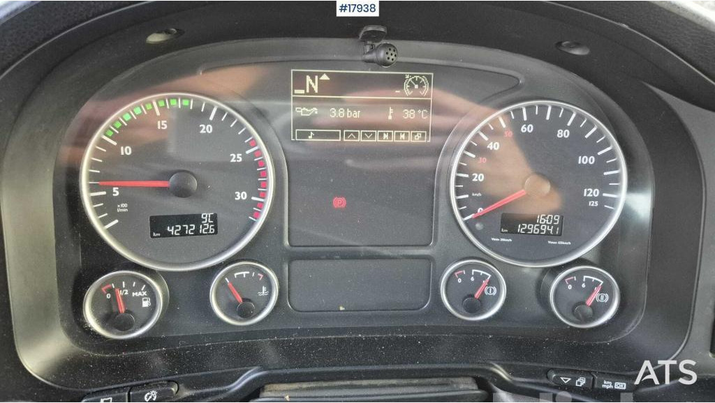 MAN TGS 33.400 (2009) - Kravas automašīna pašizgāzējs, Kravas auto ar manipulatoru: foto 5 MAN TGS 33.400 (2009) - Kravas automašīna pašizgāzējs, Kravas auto ar manipulatoru: foto 5