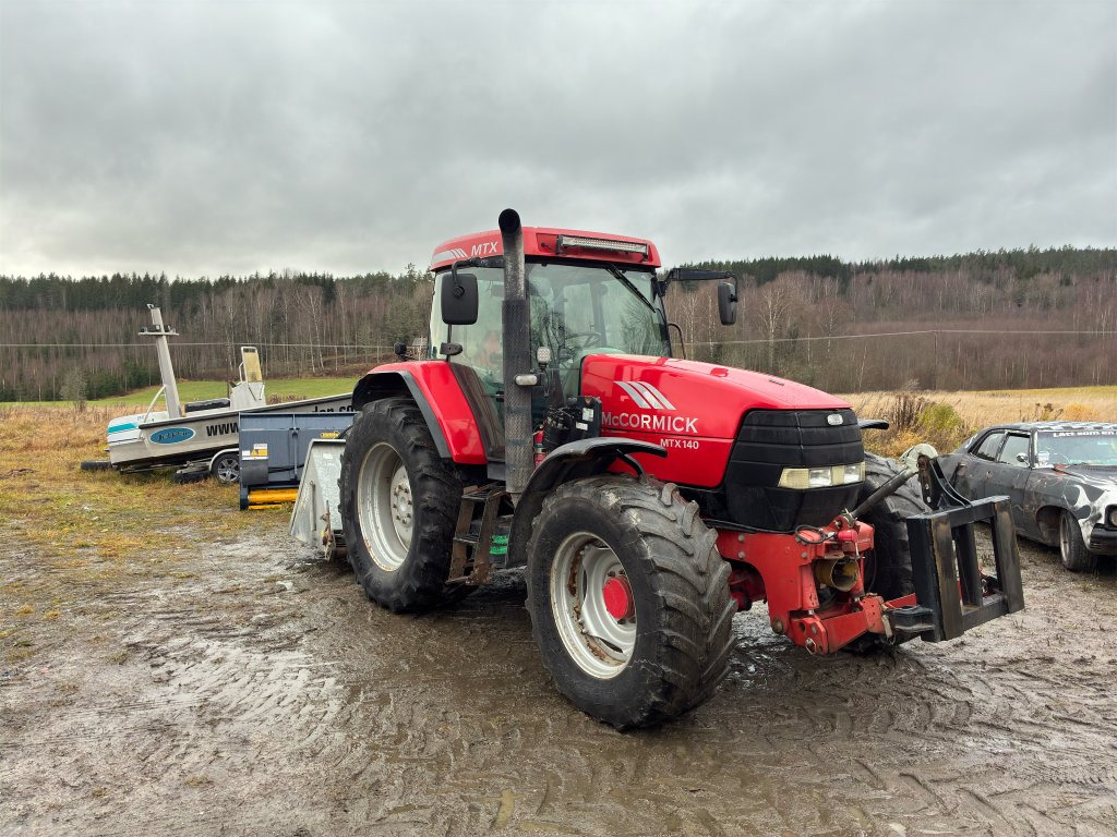 MC-CORMICK MTX 140 - Traktors: foto 3 MC-CORMICK MTX 140 - Traktors: foto 3
