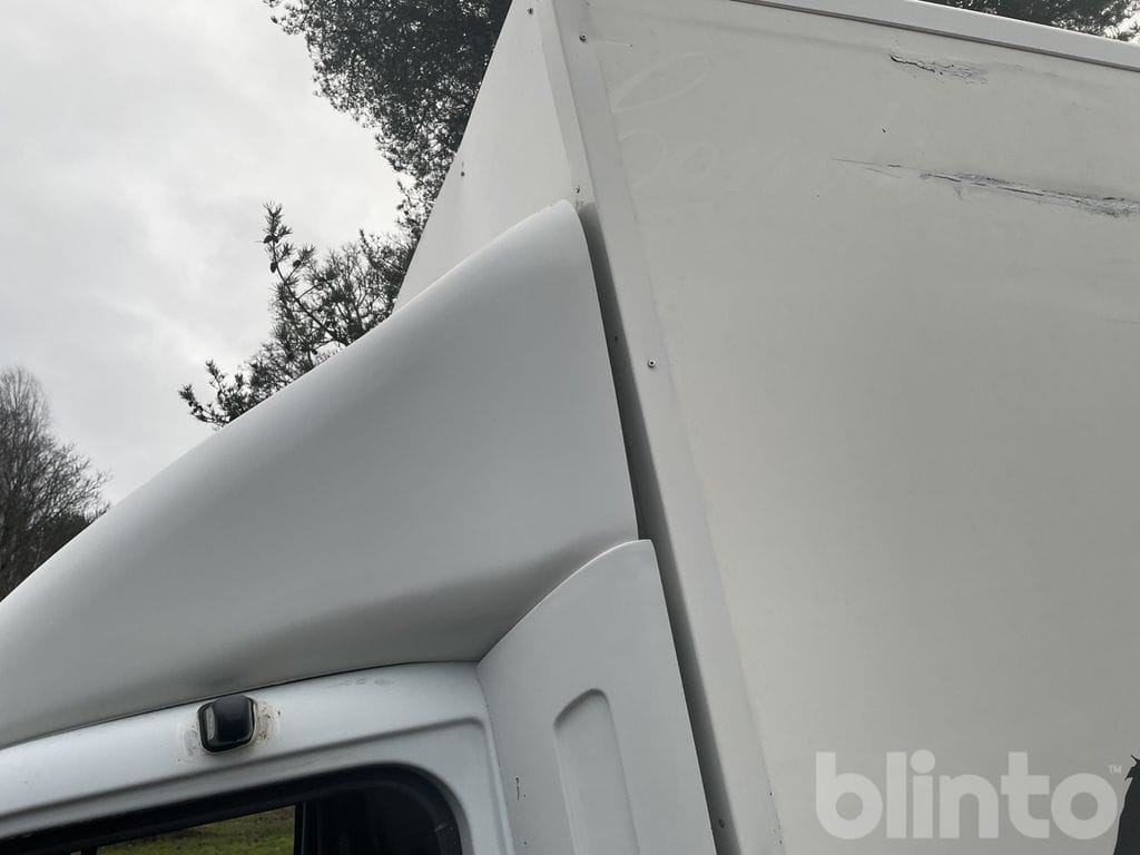 Zirgu kravas automašīna MERCEDES-BENZ 316 CDI: foto 14