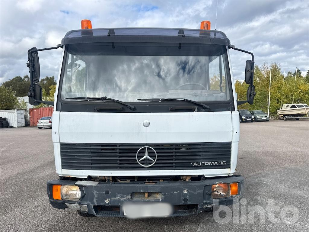 MERCEDES BENZ 817 - Autopacēlājs: foto 2 MERCEDES BENZ 817 - Autopacēlājs: foto 2