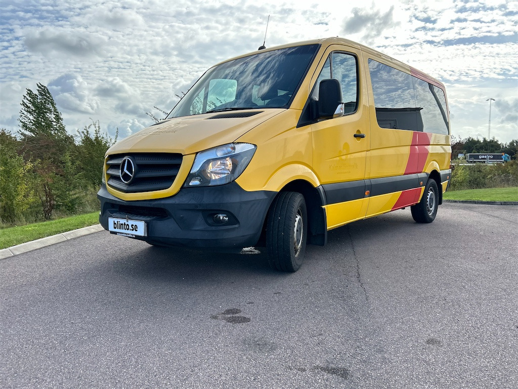 MERCEDES-BENZ - Mikroautobuss, Pasažieru furgons: foto 1 MERCEDES-BENZ - Mikroautobuss, Pasažieru furgons: foto 1