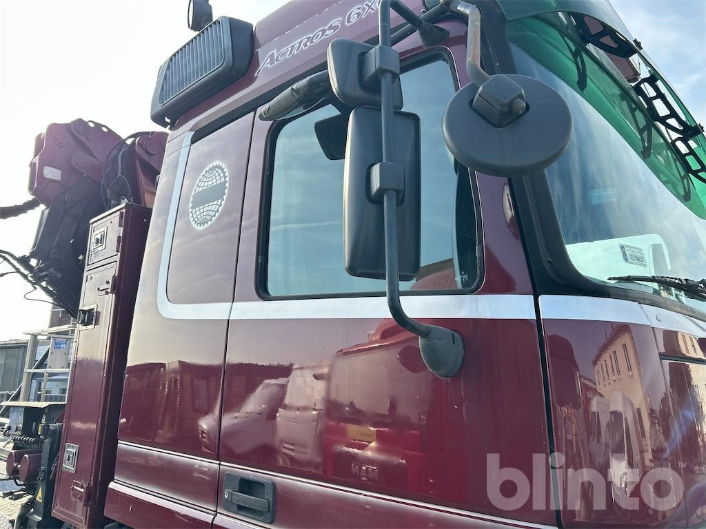 Kravas auto ar manipulatoru Mercedes Benz 3348 Actros (2001): foto 16