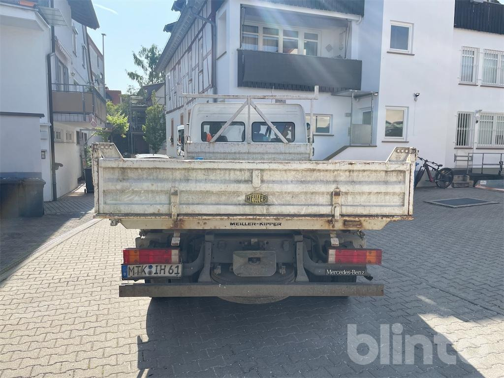 Kravas automašīna pašizgāzējs Mercedes Benz Atego (2008): foto 11