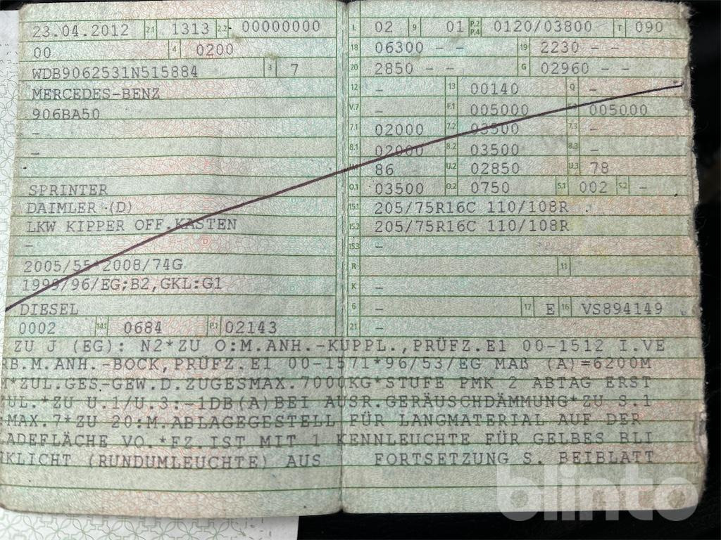 Mercedes-Benz Sprinter (2012) - Automašīna ar kravas platformu: foto 5 Mercedes-Benz Sprinter (2012) - Automašīna ar kravas platformu: foto 5