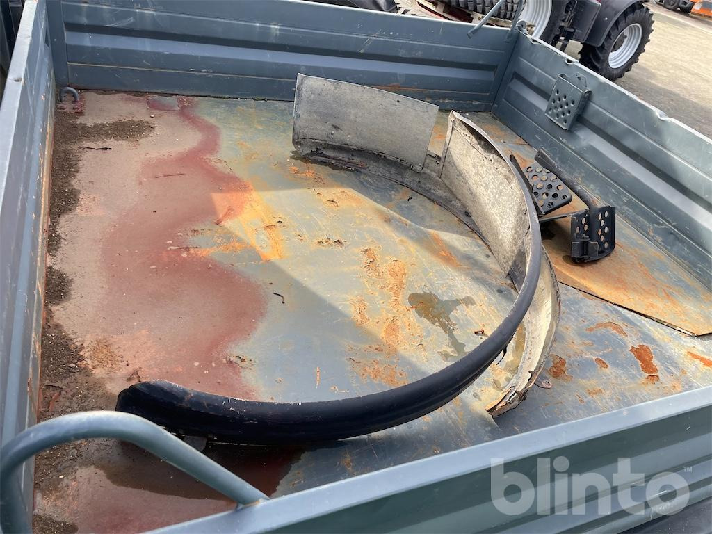 Bortu kravas automašīna/ Platforma Mercedes Benz Unimog 424 (1981): foto 46 Bortu kravas automašīna/ Platforma Mercedes Benz Unimog 424 (1981): foto 46