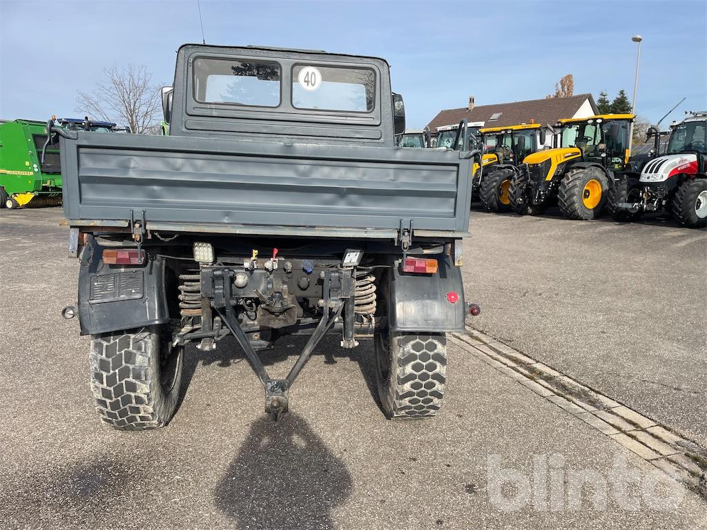 Bortu kravas automašīna/ Platforma Mercedes Benz Unimog 424 (1981): foto 9 Bortu kravas automašīna/ Platforma Mercedes Benz Unimog 424 (1981): foto 9