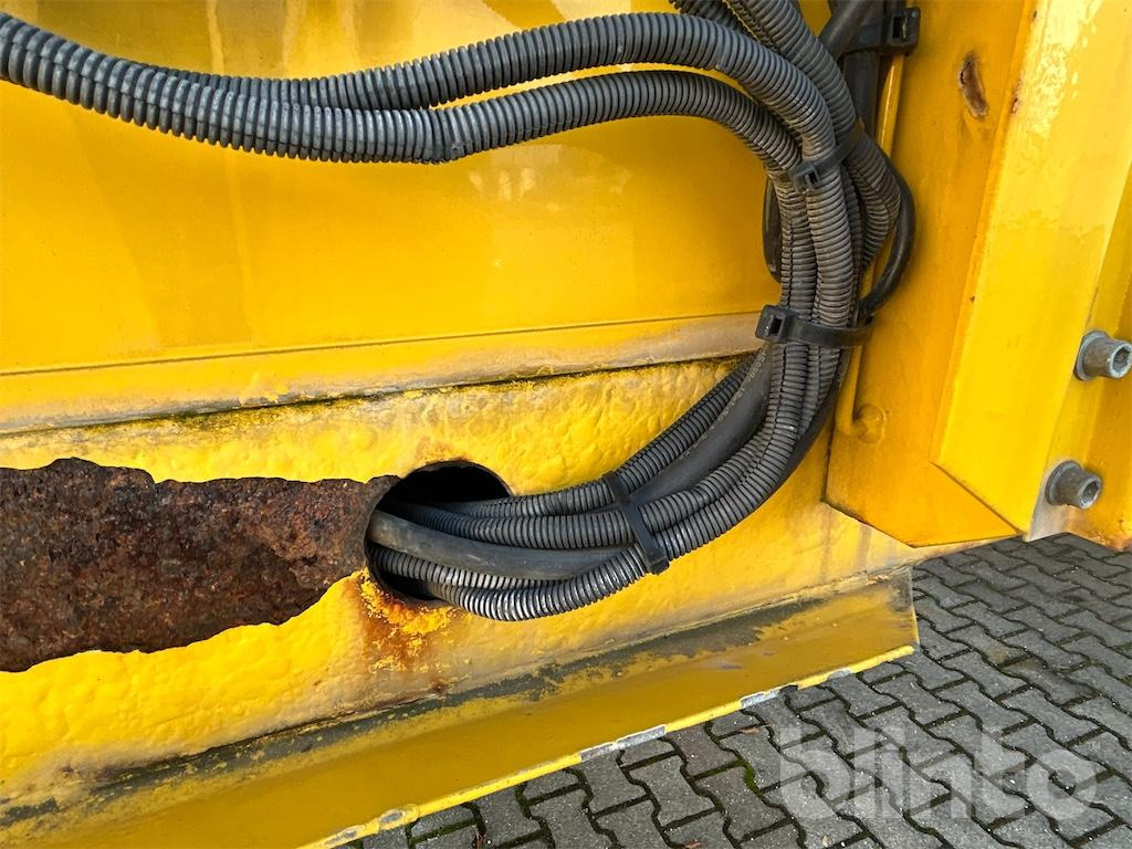 Bortu puspiekabe/ Platforma Meusburger Typ MPG-3 (2008): foto 17